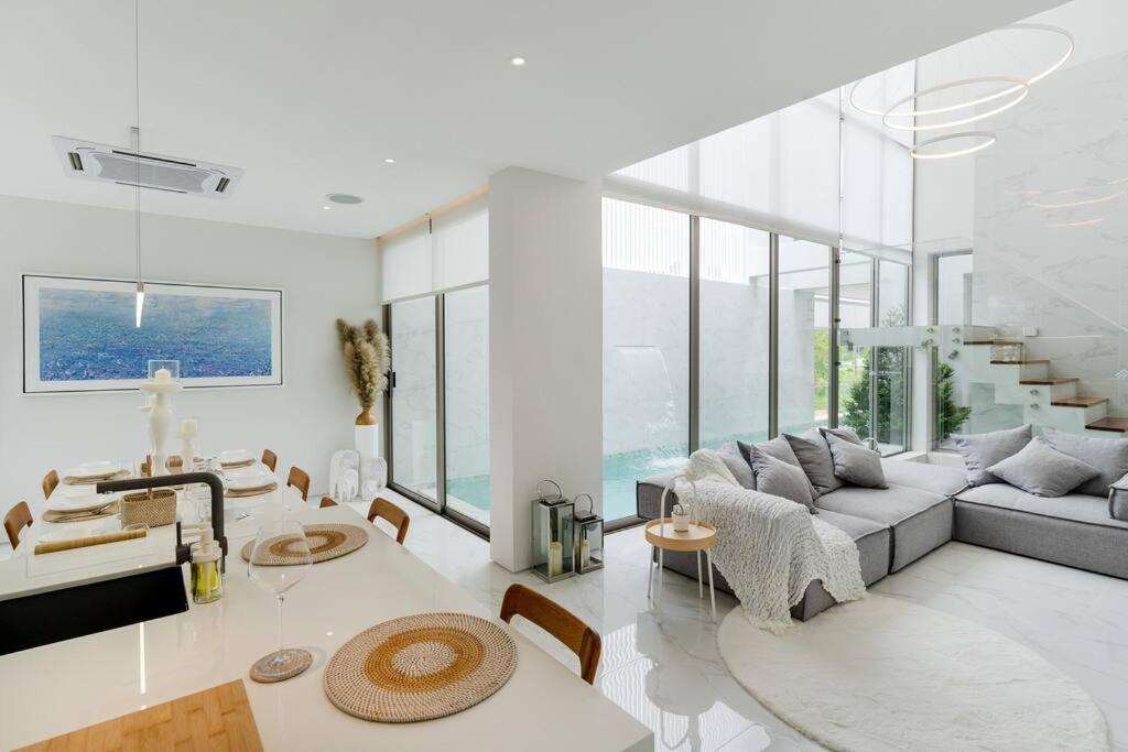 The Residence By Andaman Villa Phuket Exterior foto